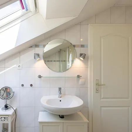 Alte Wassermuehle Am Bach